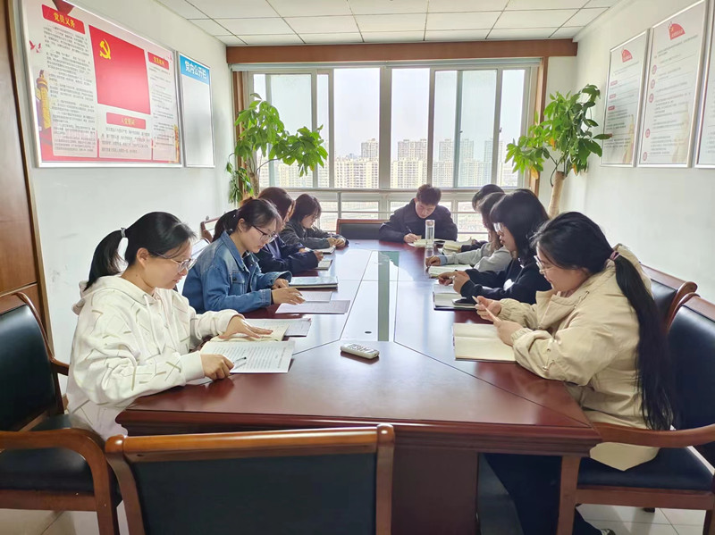 团员组织生活会.jpg