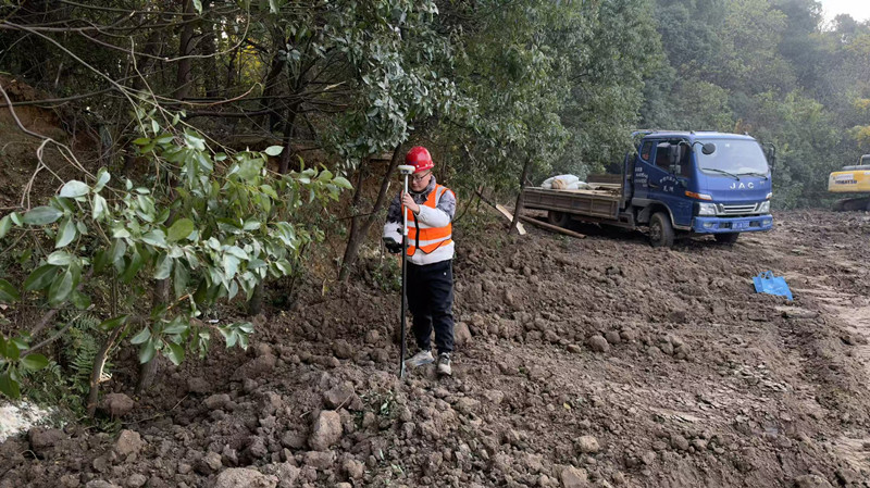 1765268684334164.jpg 岩土_副本.jpg